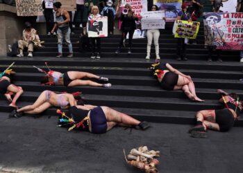 Mexico Metropolis bans violent bullfighting, sparking fury and celebration