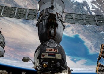 NASA’s Don Pettit, two cosmonaut crewmates, wrap up seven-month area station go to