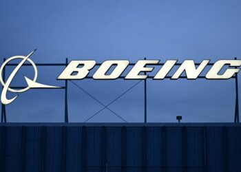 China orders its airways to cease accepting deliveries of Boeing jets, report says